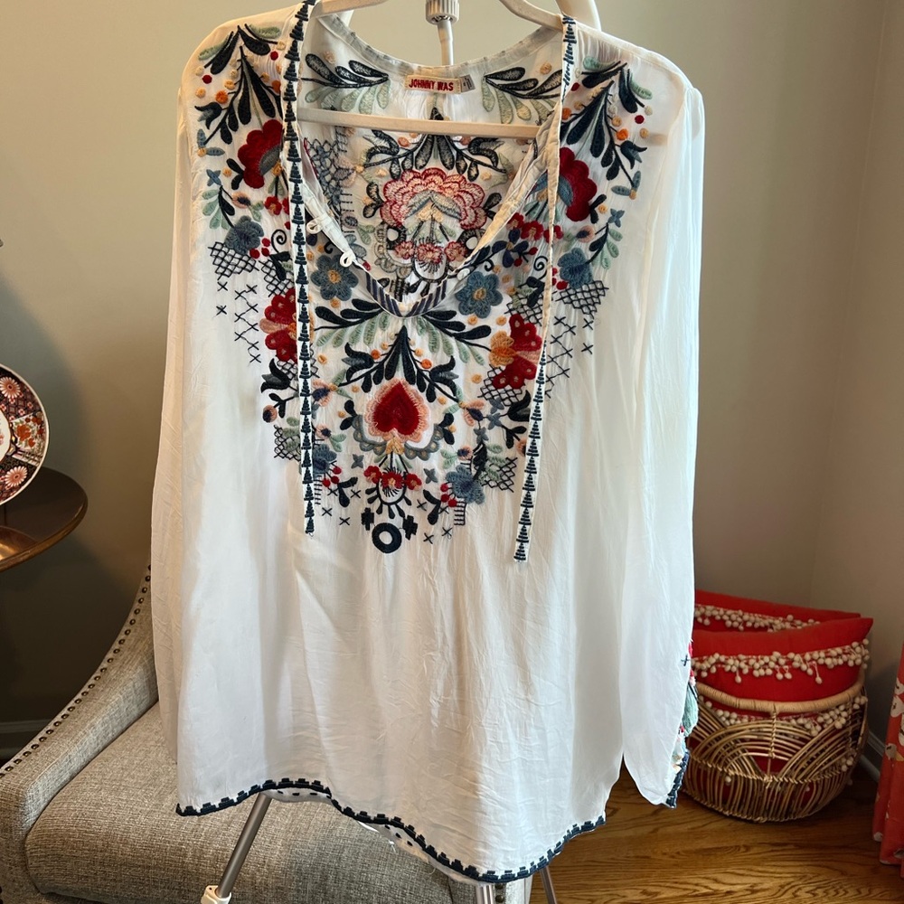 Johnny Was Size XL White Tunic